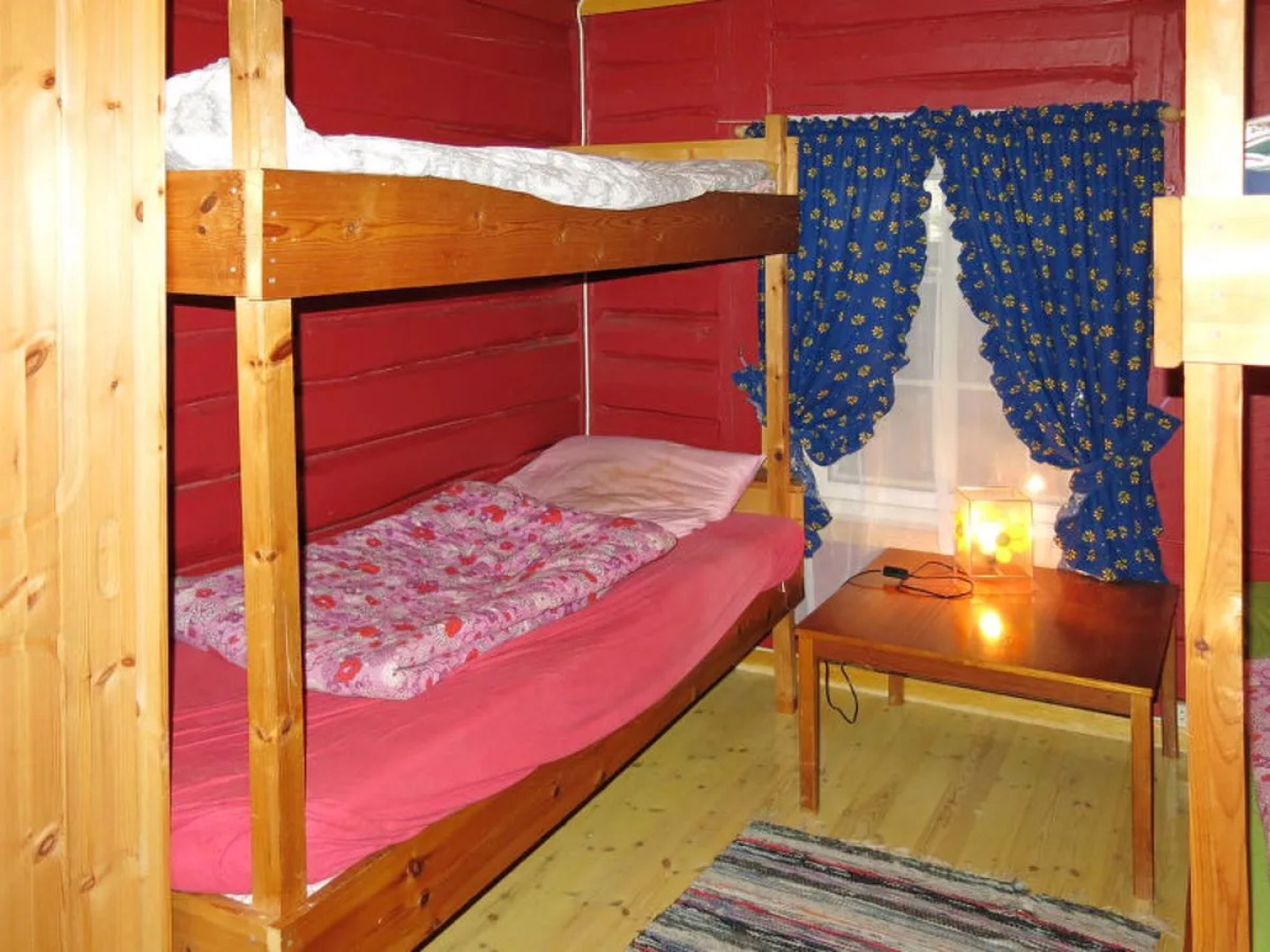 Abuslandheia (SOO017)