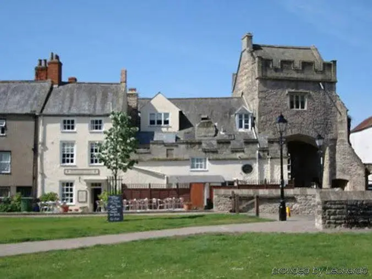 The Ancient Gatehouse Hotel