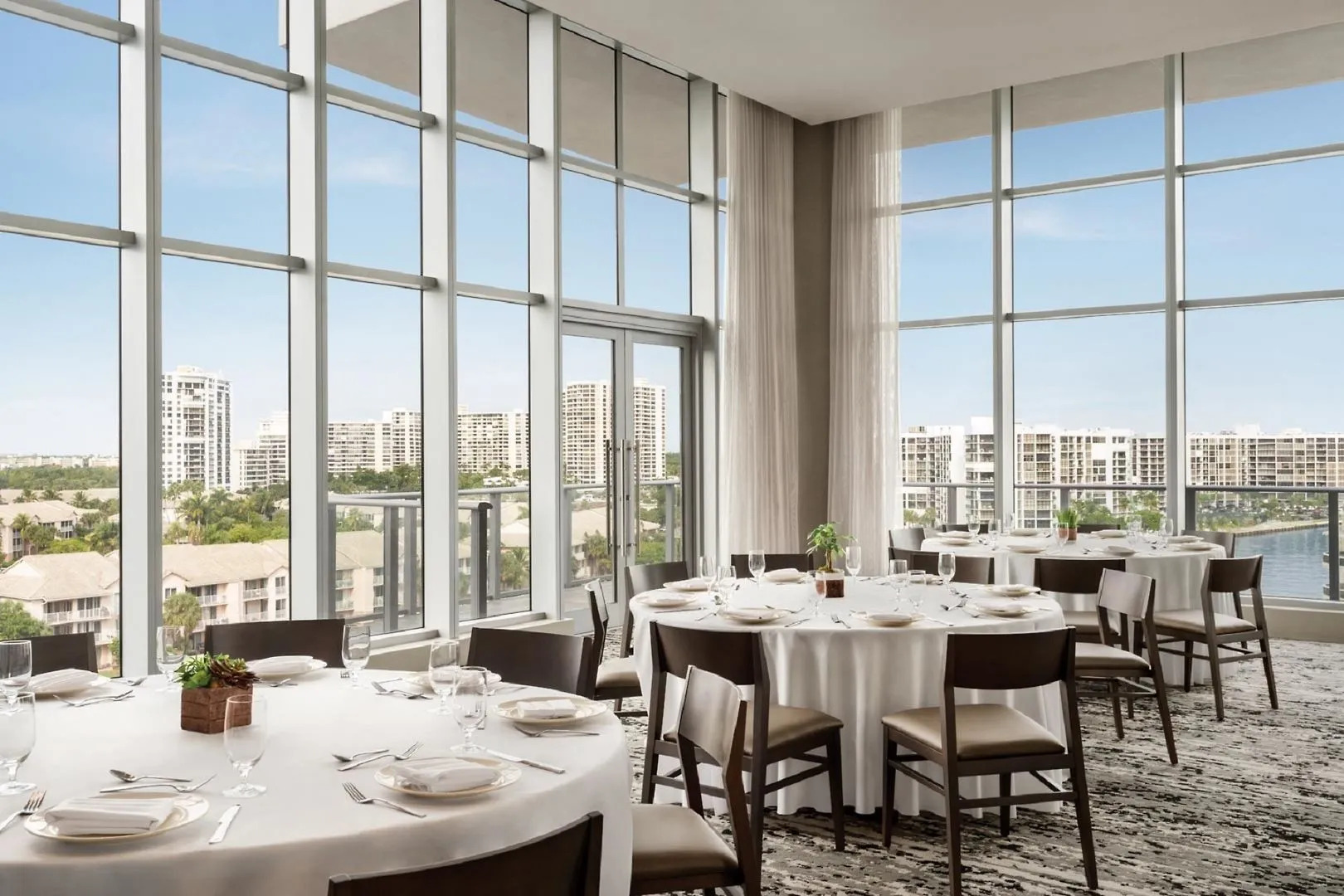 HYDE Beach House Resort Rental