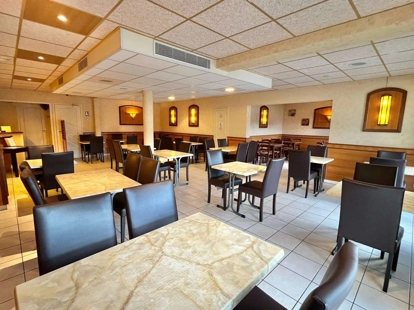 Logis Hôtel Sully le Château