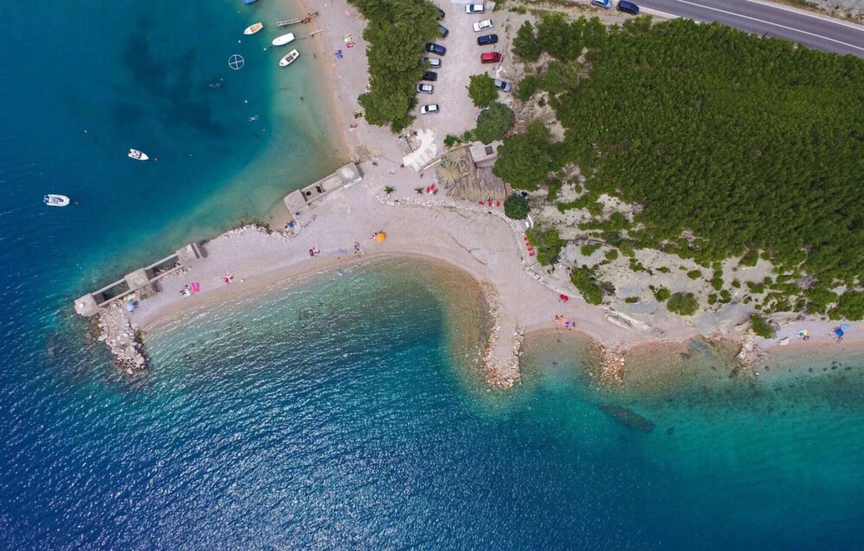 Awesome Home in Lokva Rogoznica with Hot Tub, WiFi, 7 Bedrooms