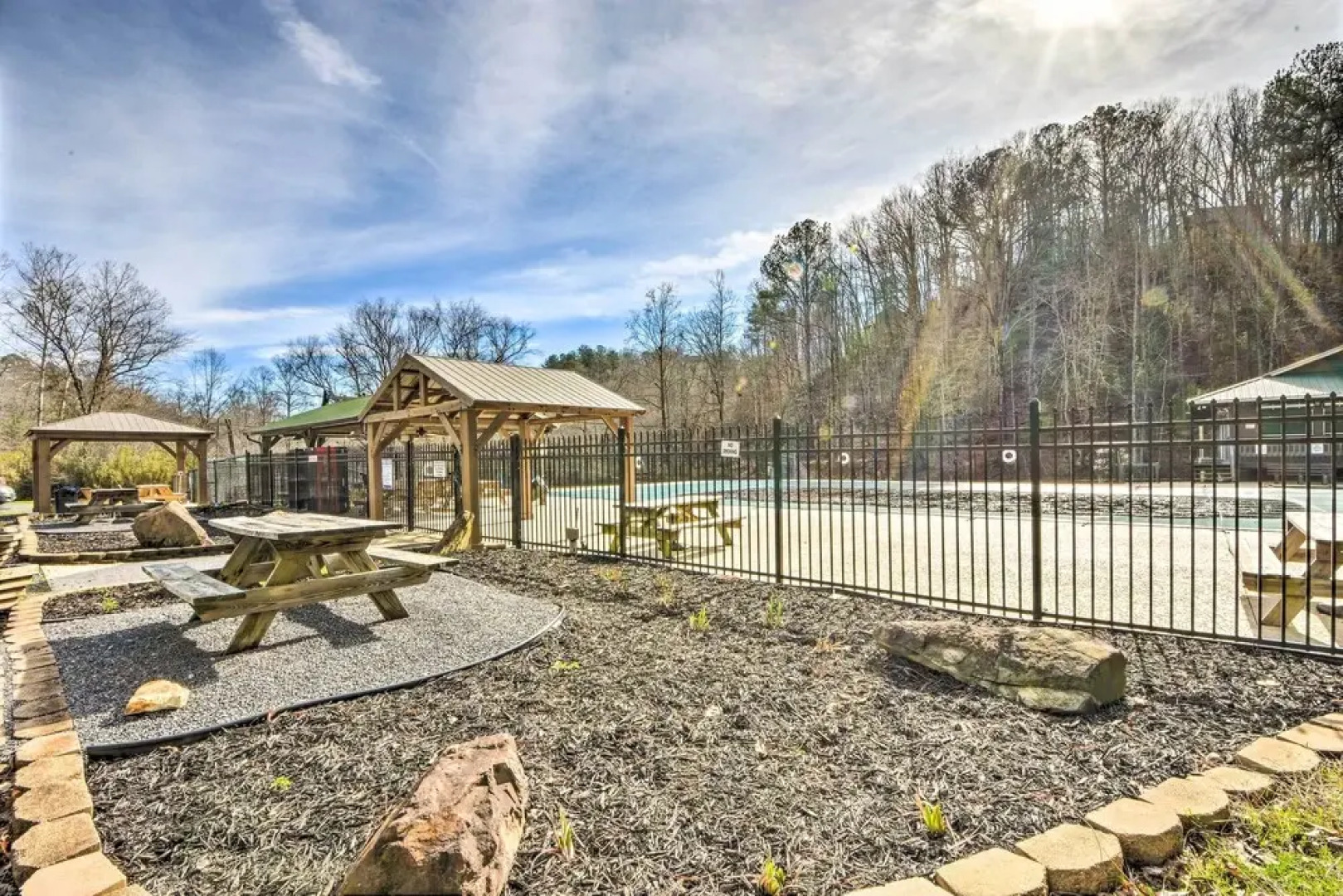 Peaceful Ellijay Cabin: Pool Access & Resort Perks