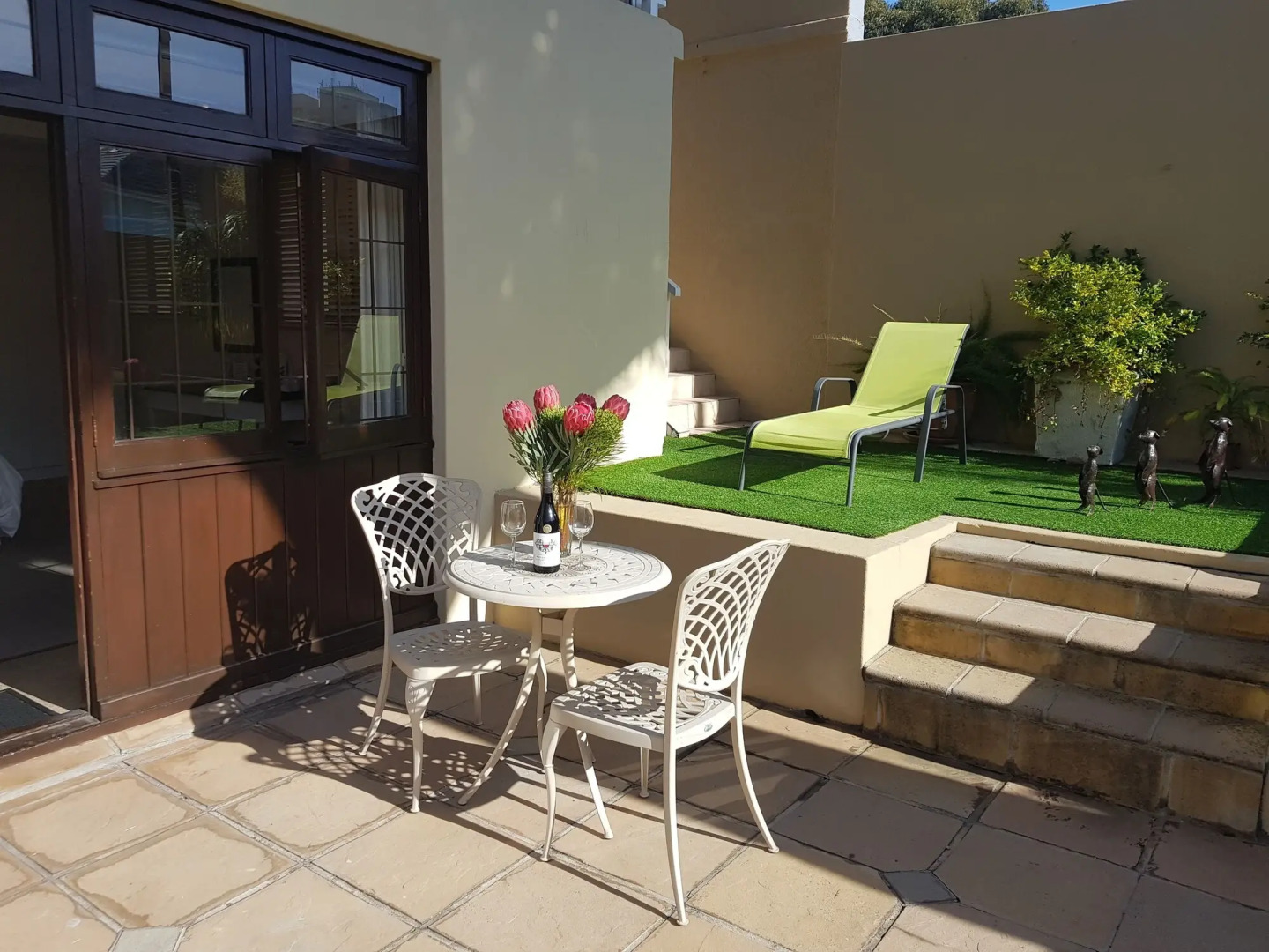 Sundown Manor Guest House