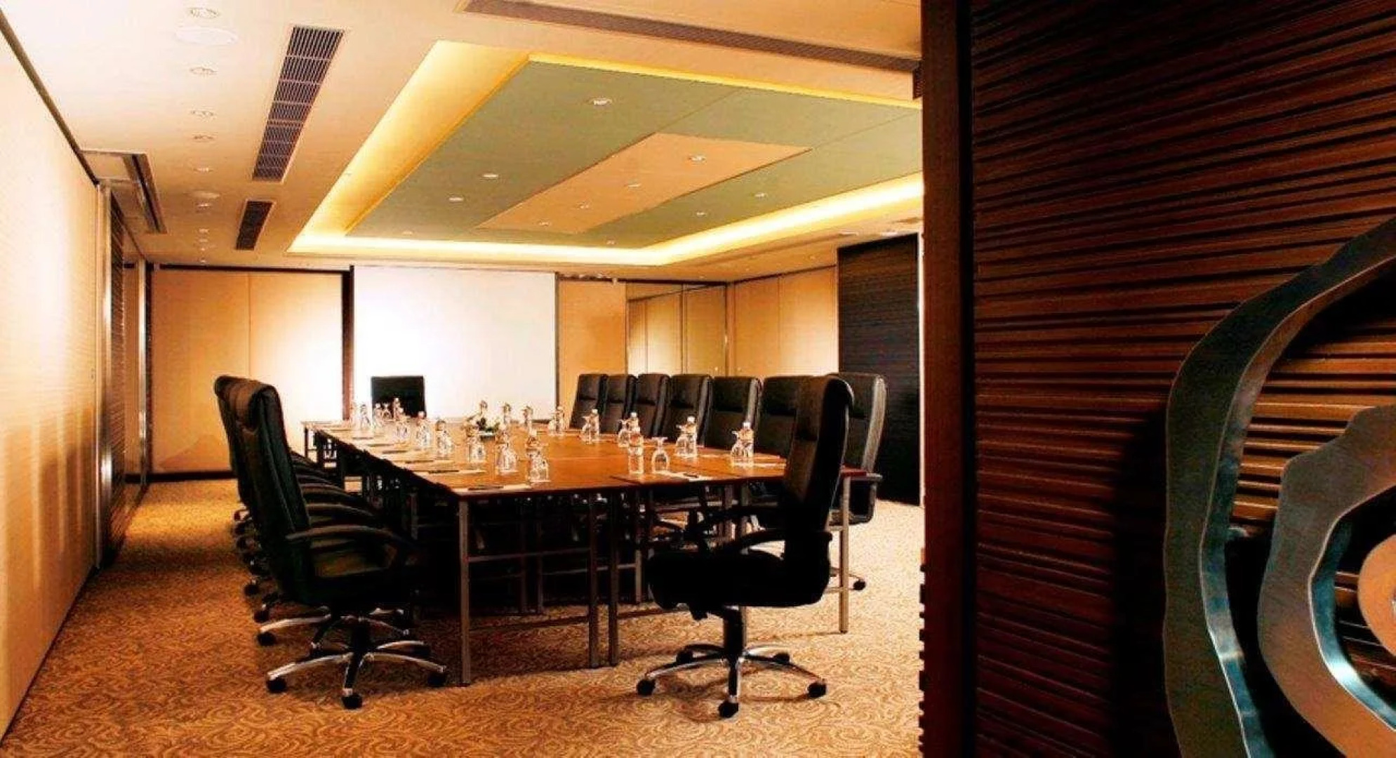 Regal Oriental Hotel