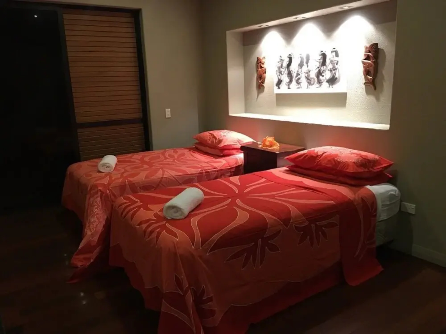 Mangaia Villas