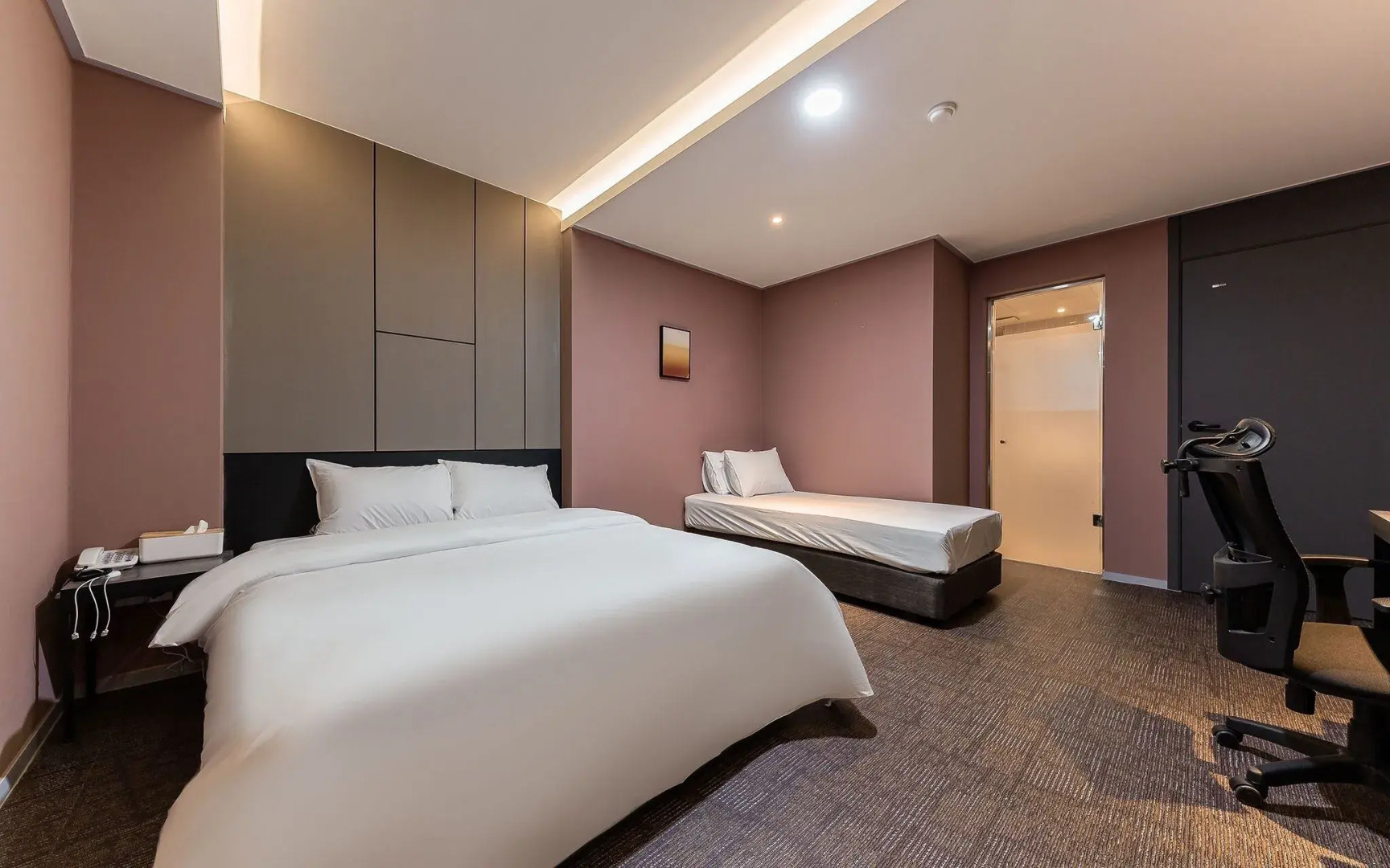 Cheonan St179 Hotel