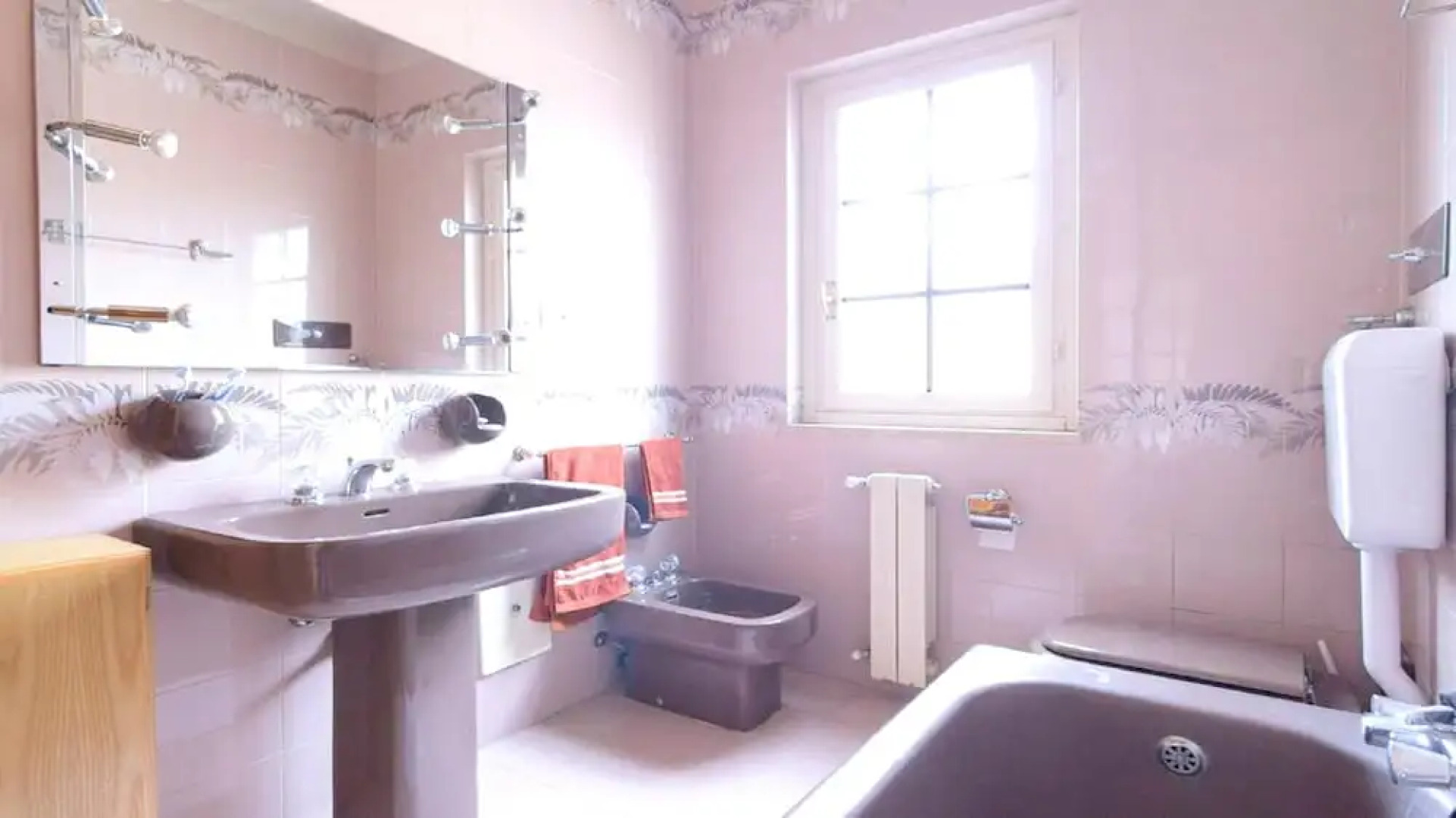 House With 5 Bedrooms in Caserta, With Pool Access, Enclosed Garden and Wifi Near the Beach