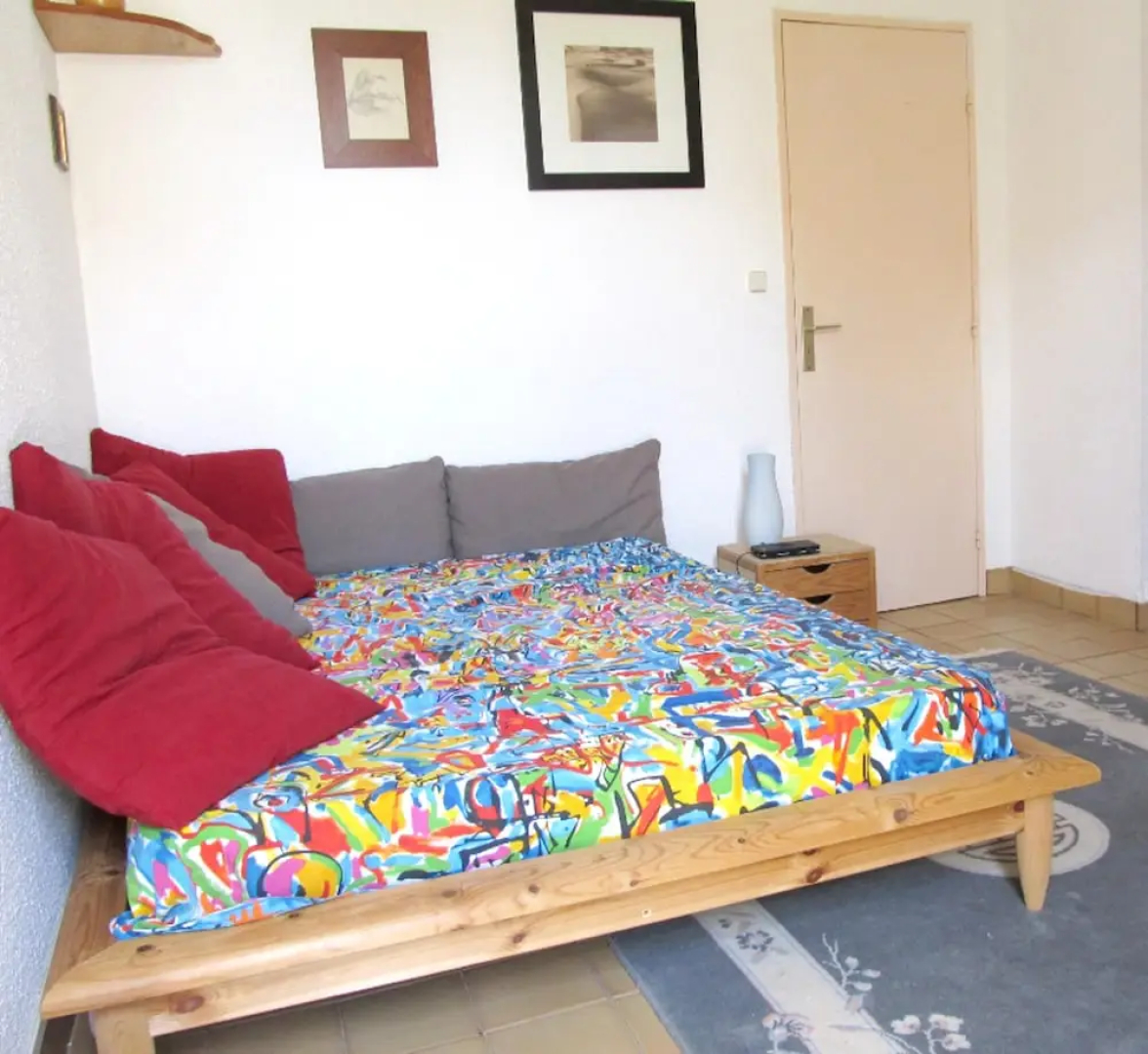 Apartment With one Bedroom in Gruissan, With Shared Pool, Furnished Terrace and Wifi