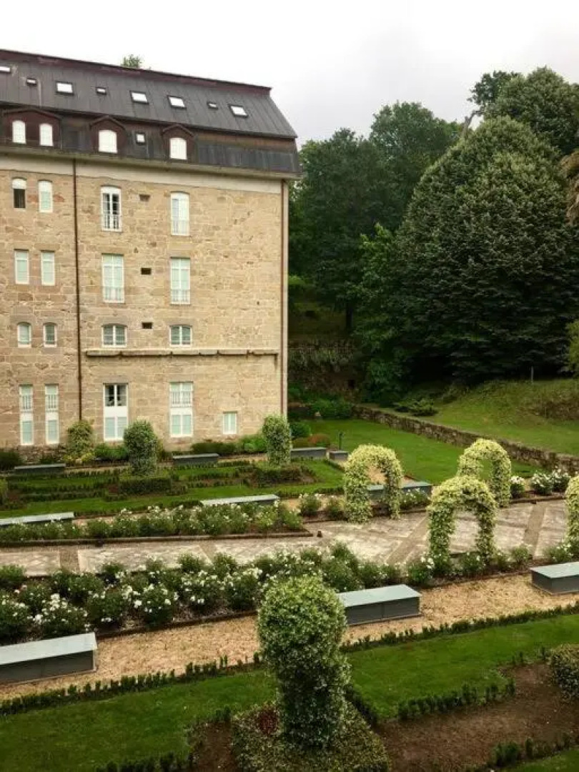 encantador apartamento en edificio de lujo