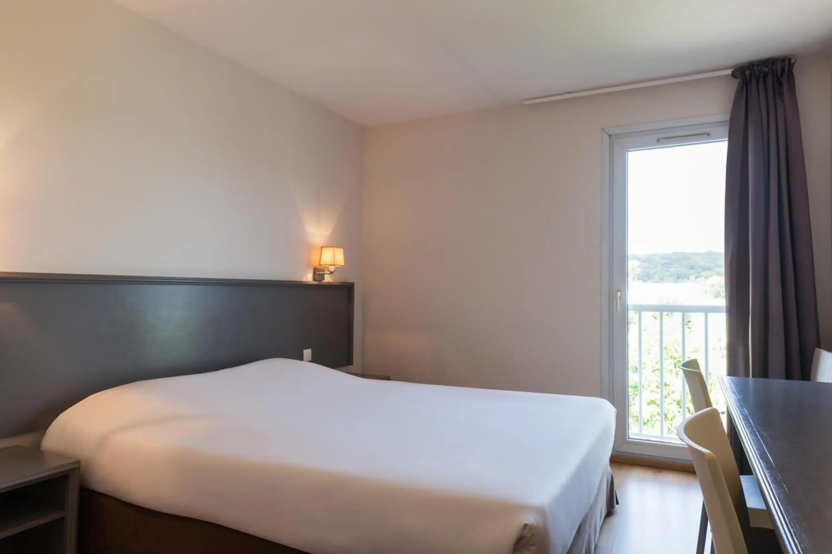 The Originals City, Hôtel Le Louisiane