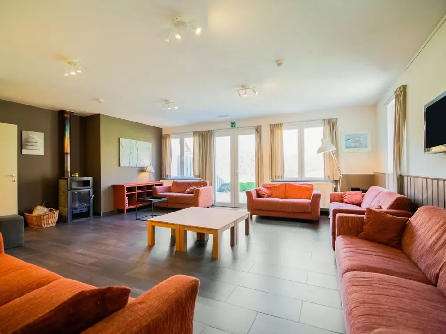 Suave Holiday Home in Vresse-sur-semois With Garden