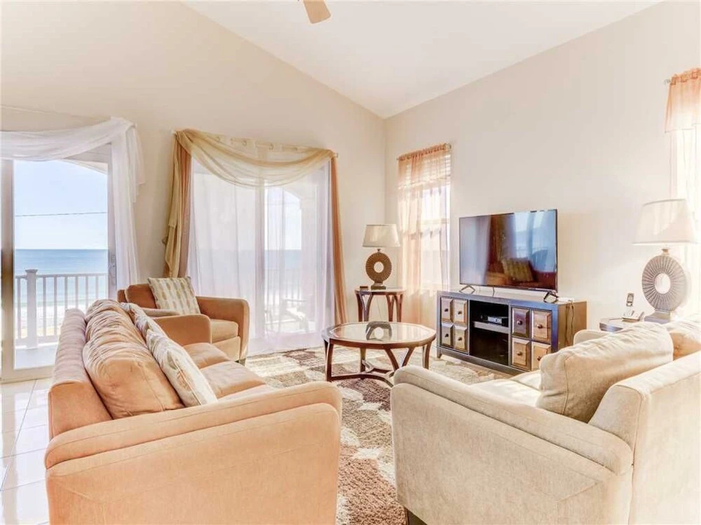 Waters Edge - Four Bedroom Home