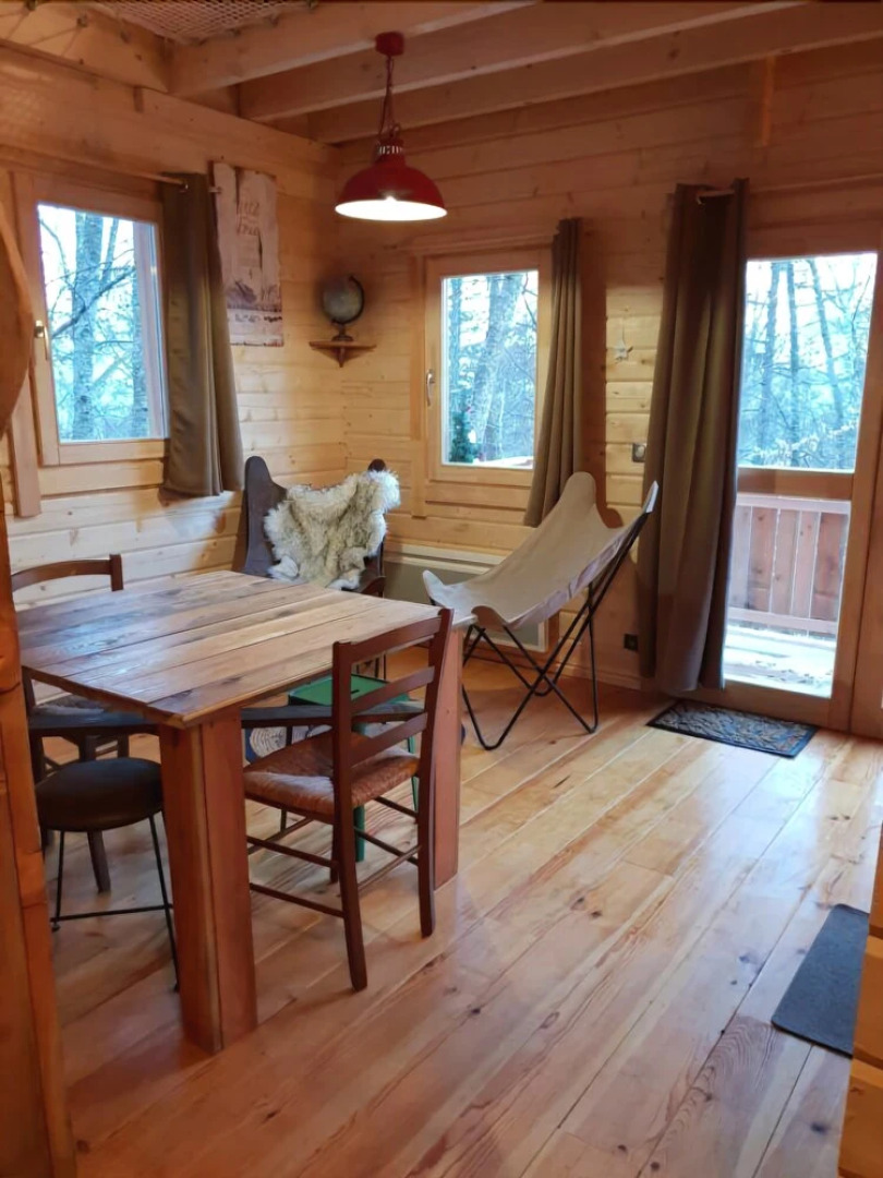 Les Cabanes Enchantées