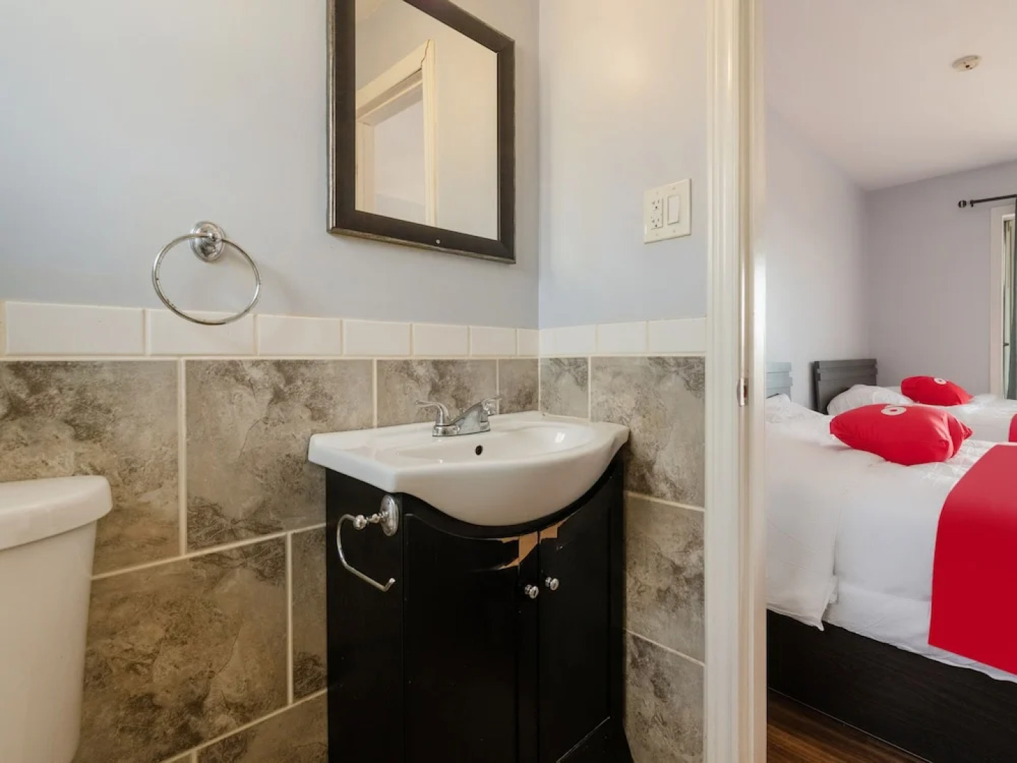 Hotel Beaverton ON - Lake Simcoe