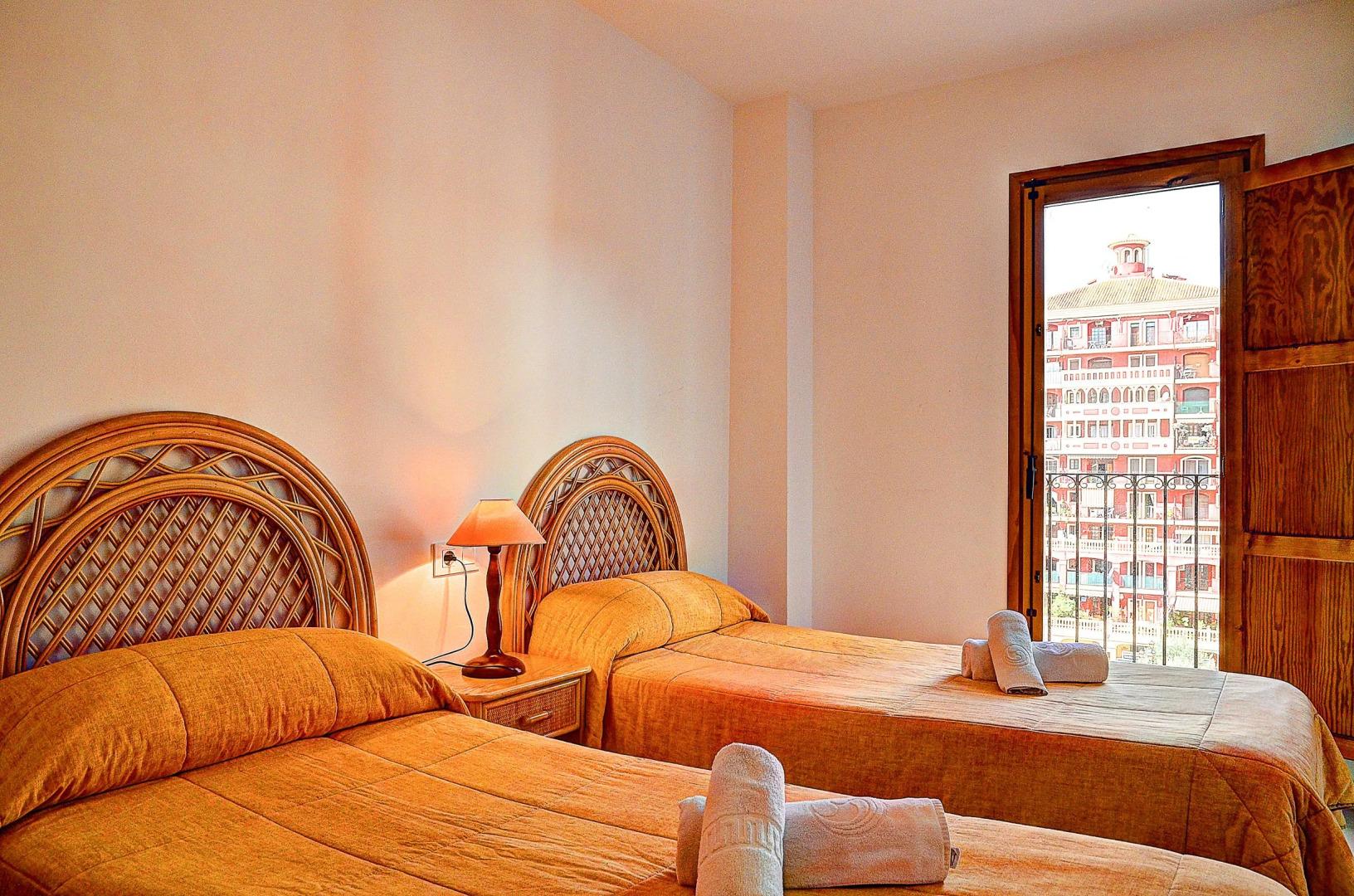 Apartamentos Valencia Port Saplaya