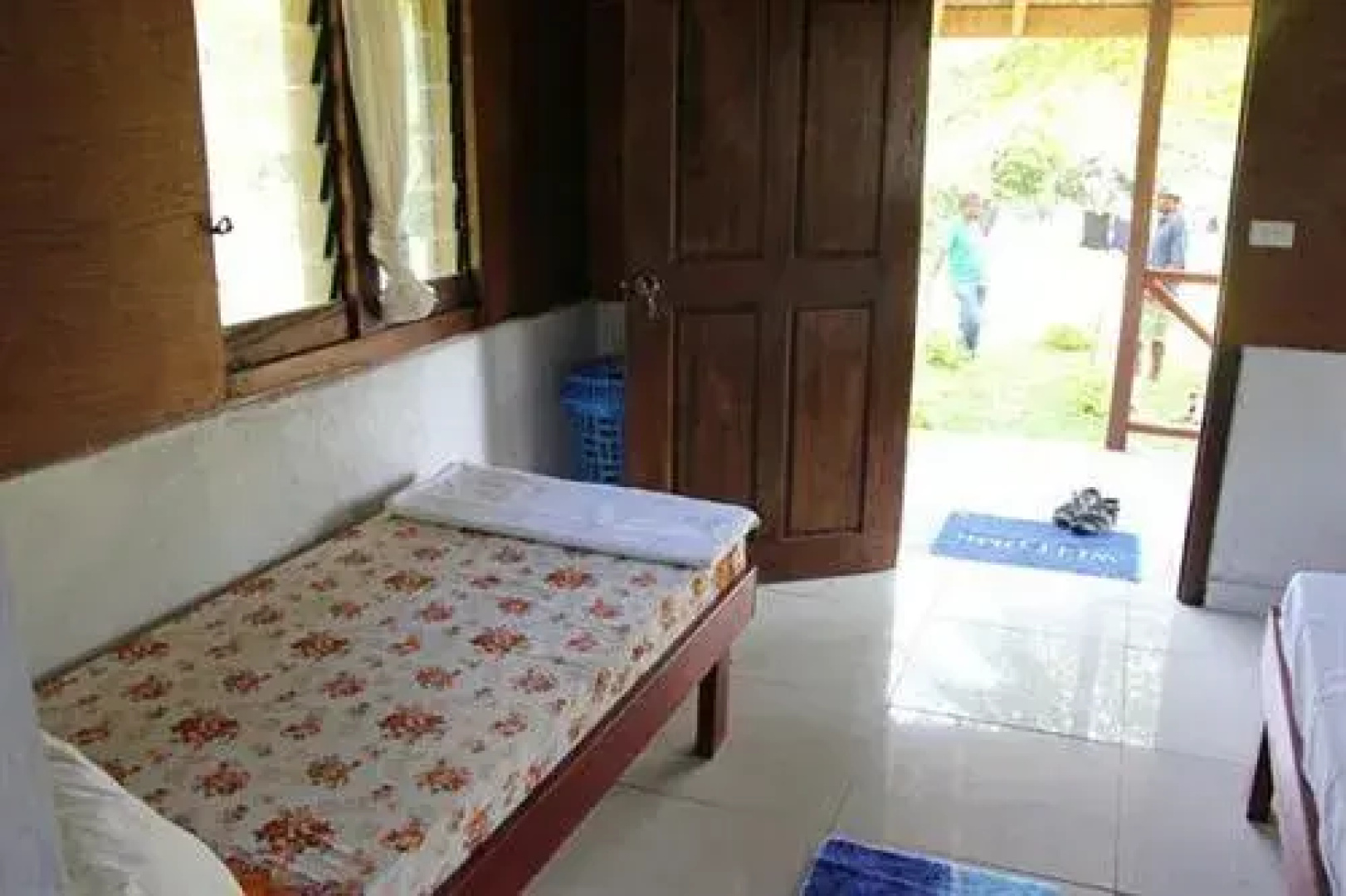 Alofa Beach Bungalows