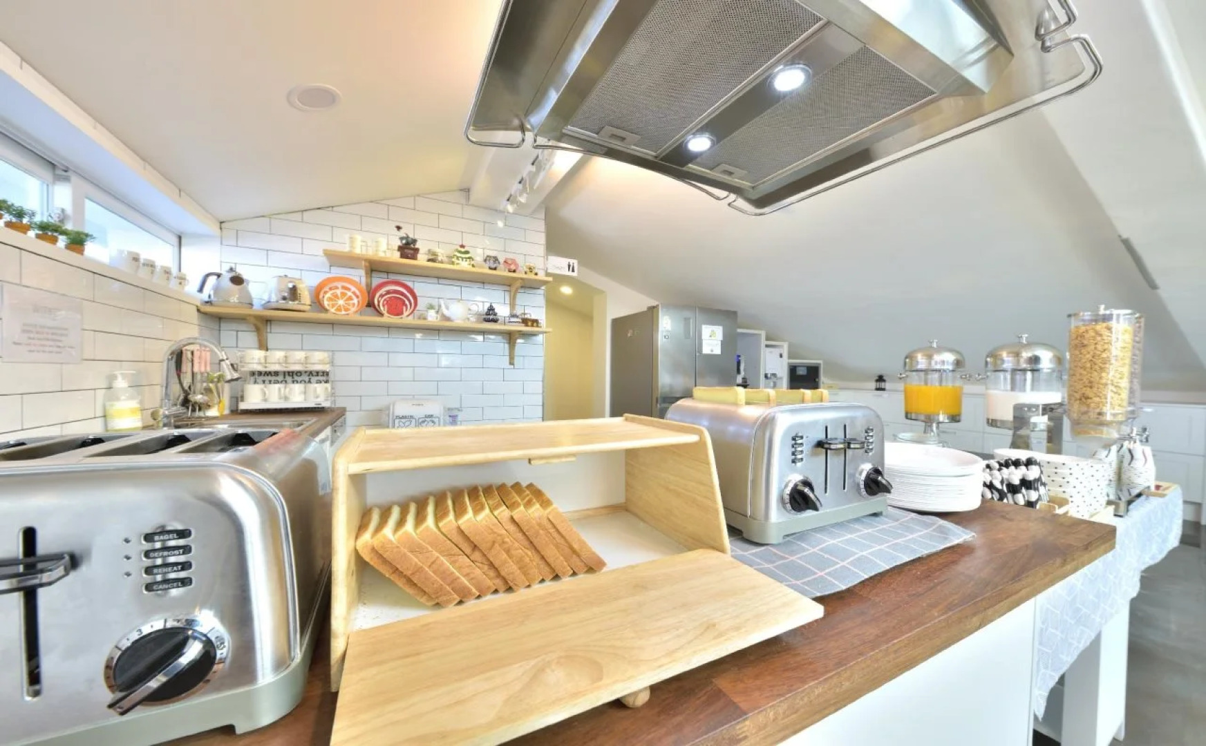 WITH U Hotel & Guesthouse