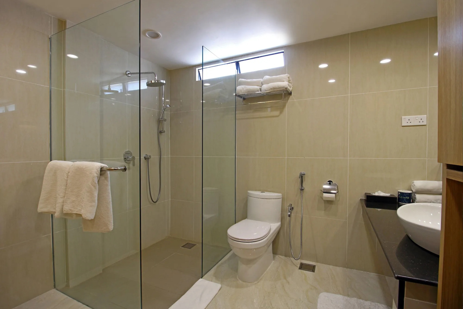 BuBu Long Beach Resort