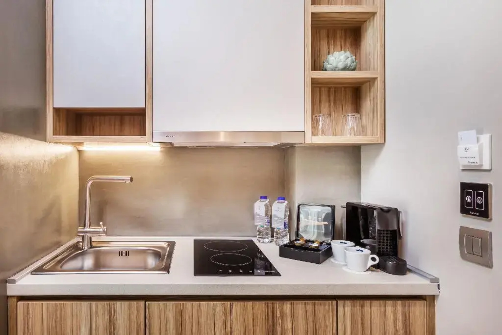 Pefki Deluxe Residences