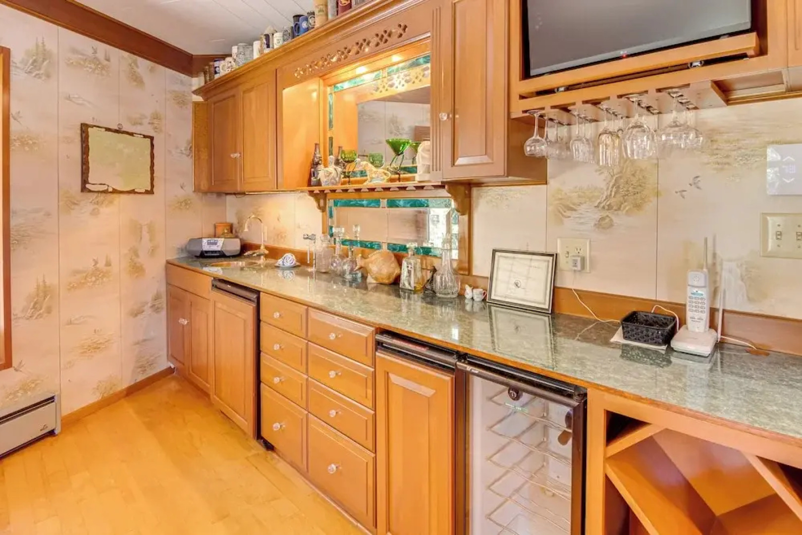 'star House' Unique Home w/ 360 Mountain Views!