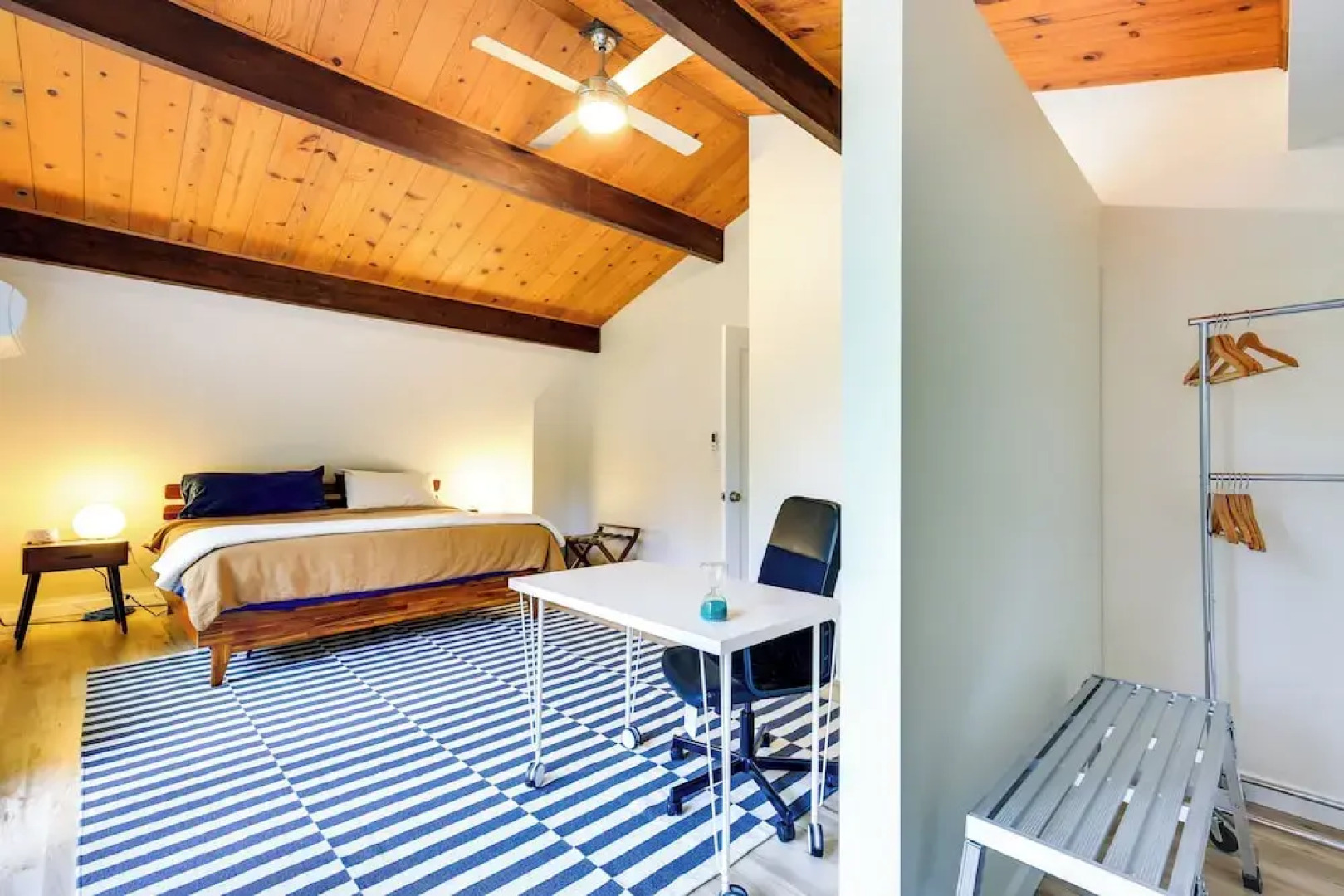 Modern Oregon Getaway w/ Fireplace, Yard & Deck