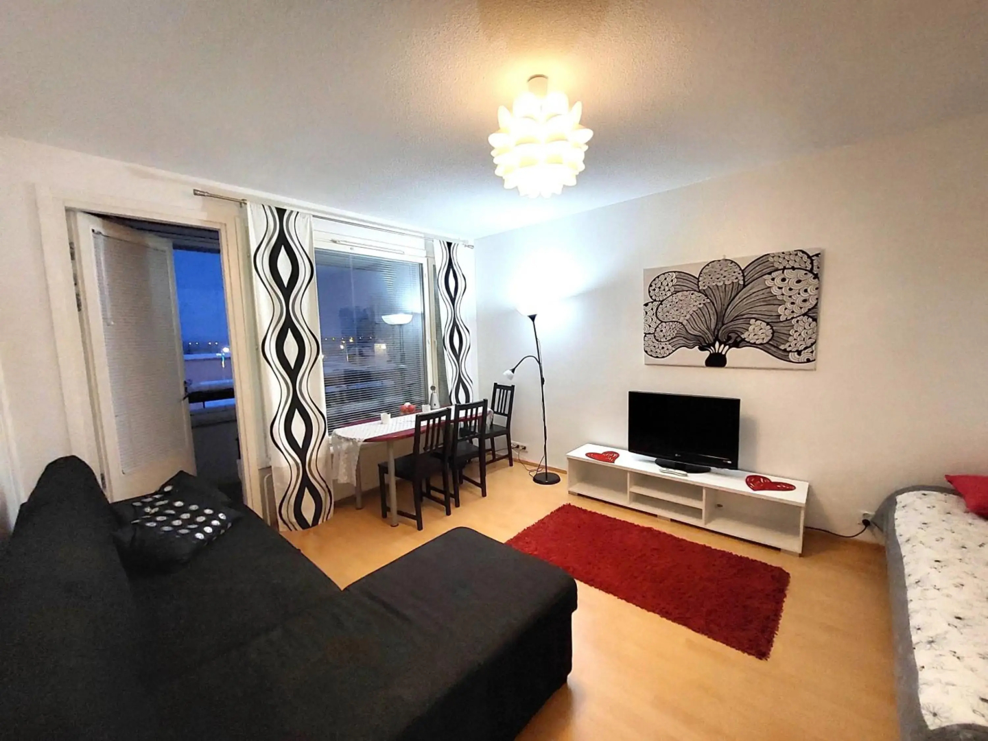 Aurora City Apartment