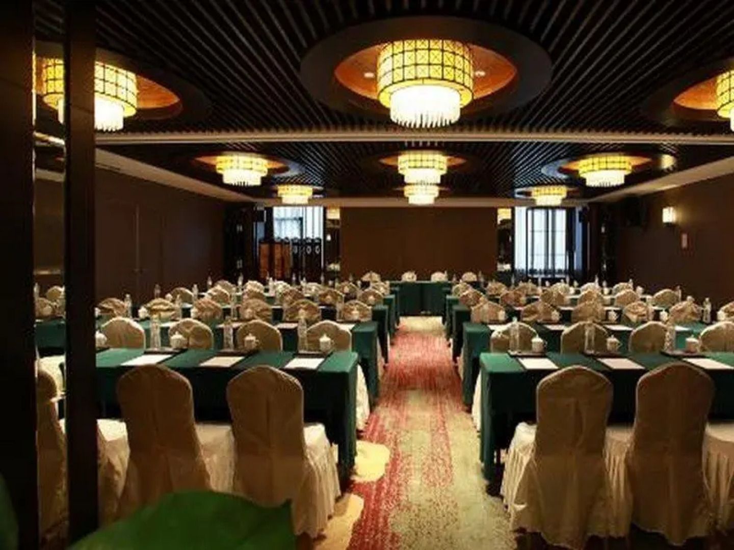 Scholars Hotel (Hangzhou West Lake Wulin Square Zhejiang University)