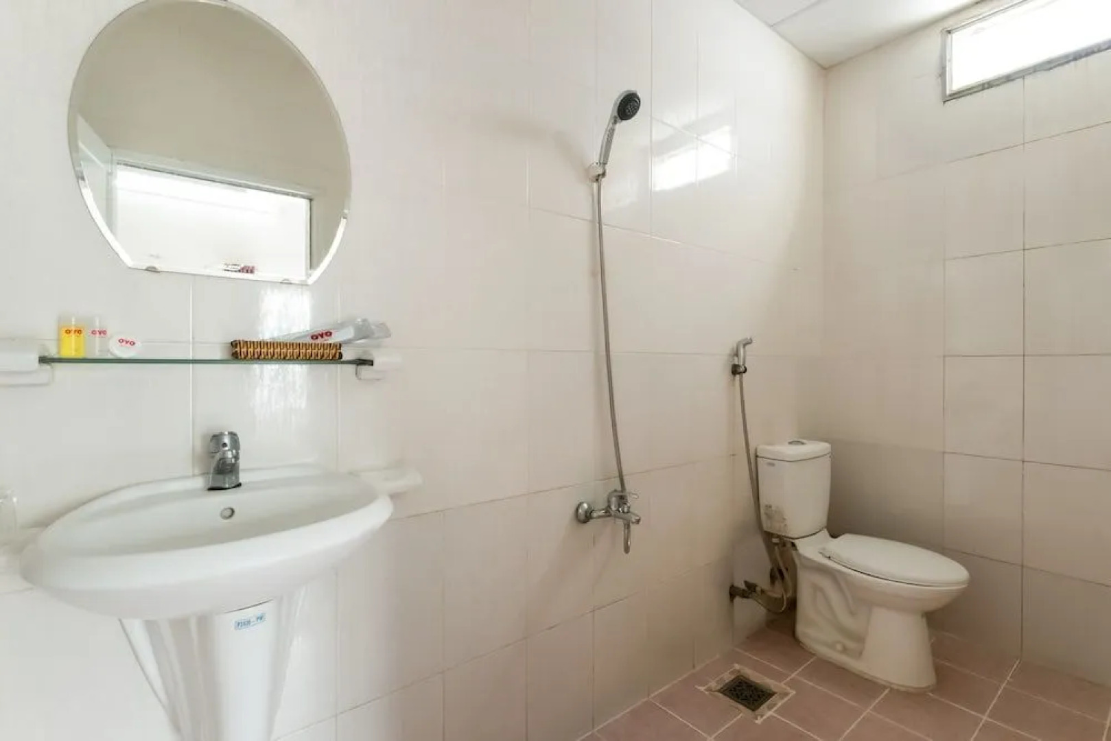 Oyo 390 Hoa Cat Hotel