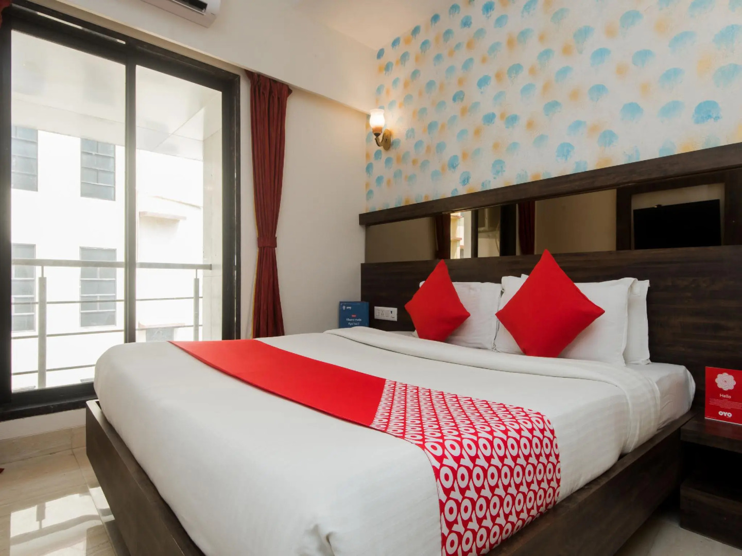 OYO 10650 Hotel Lotus Residency