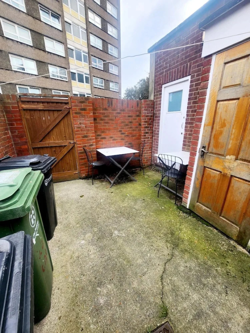 Old Victory House Homestay