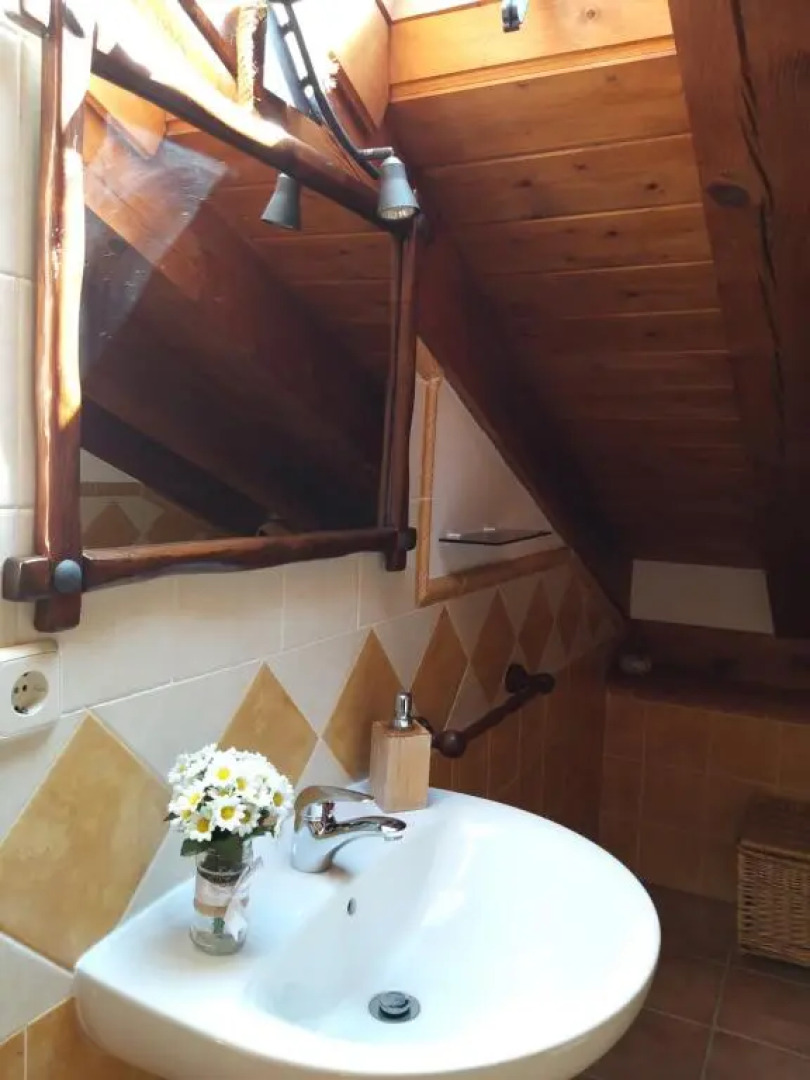 Casas Rurales La Fuentona y El Vallecillo