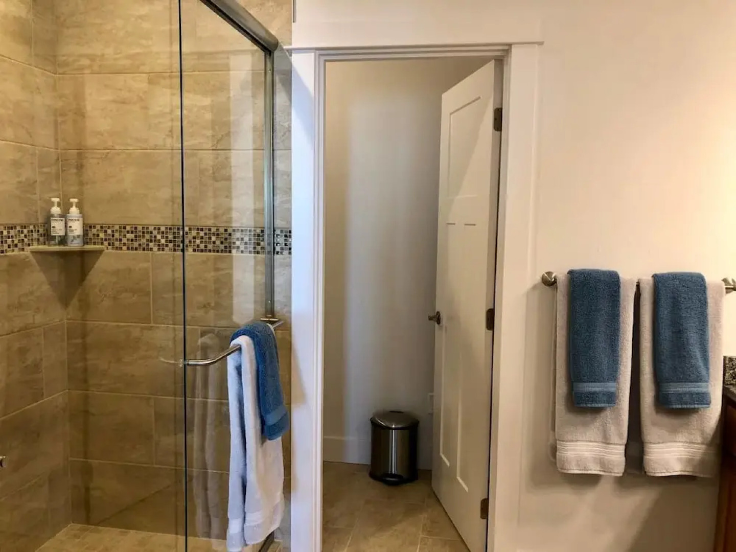 Seagate: Starboard~coos Bay~premiere Property