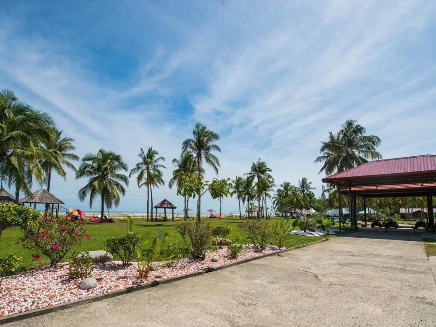 Raintree Beach & Golf Resort