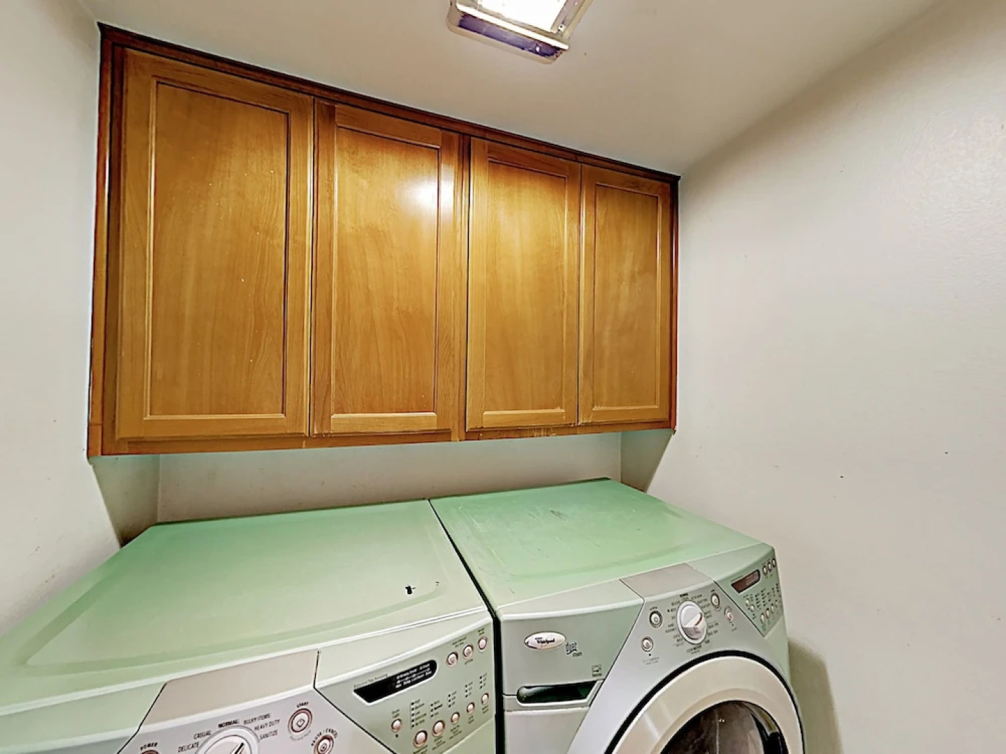 New Listing! "evergreen Escape" - Decks & Game Room 5 Bedroom Home