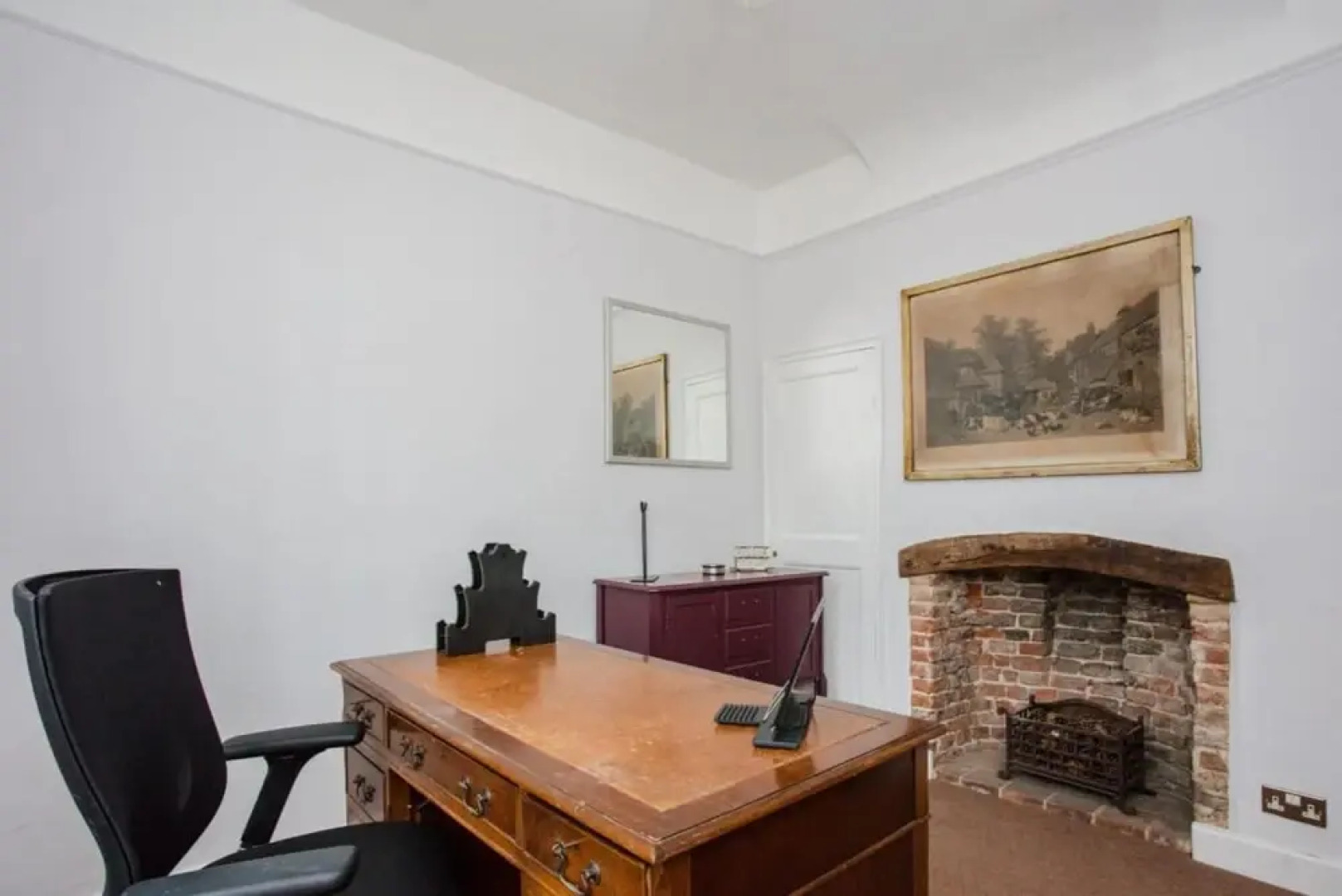 The Royal Retreat -elegant 7bdr With Garden