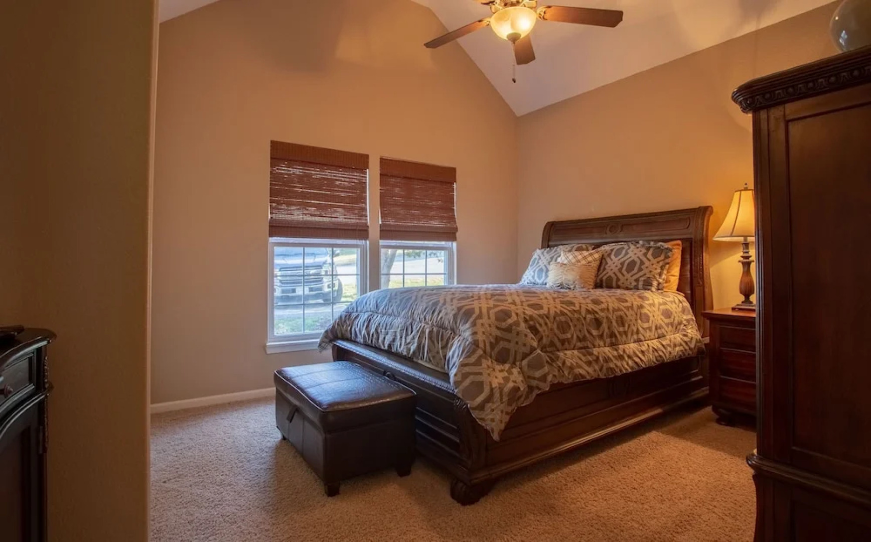 Classy Canyon Retreat - 5 Br Home