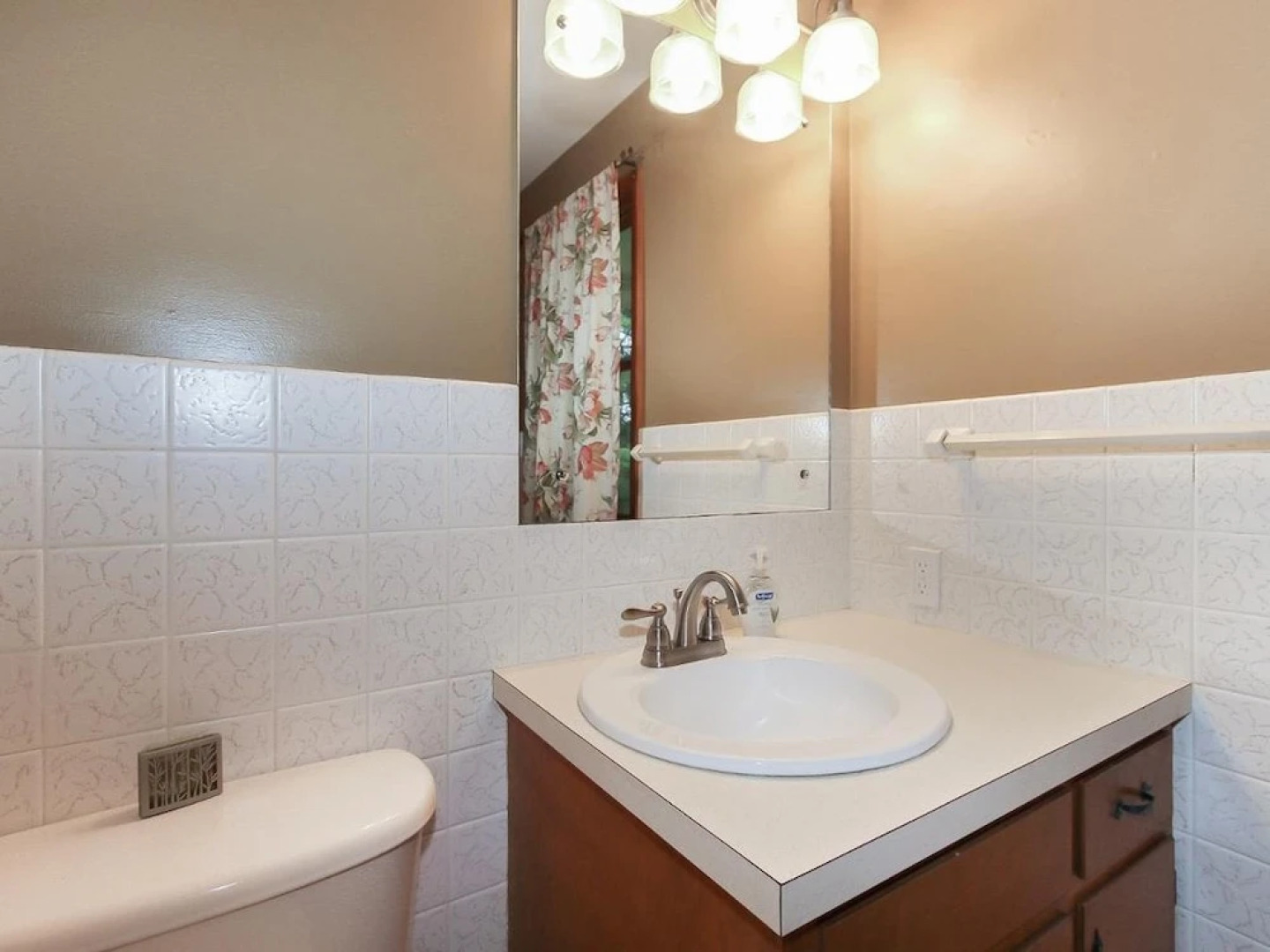 Lakeshore Retreat on Lake Michigan