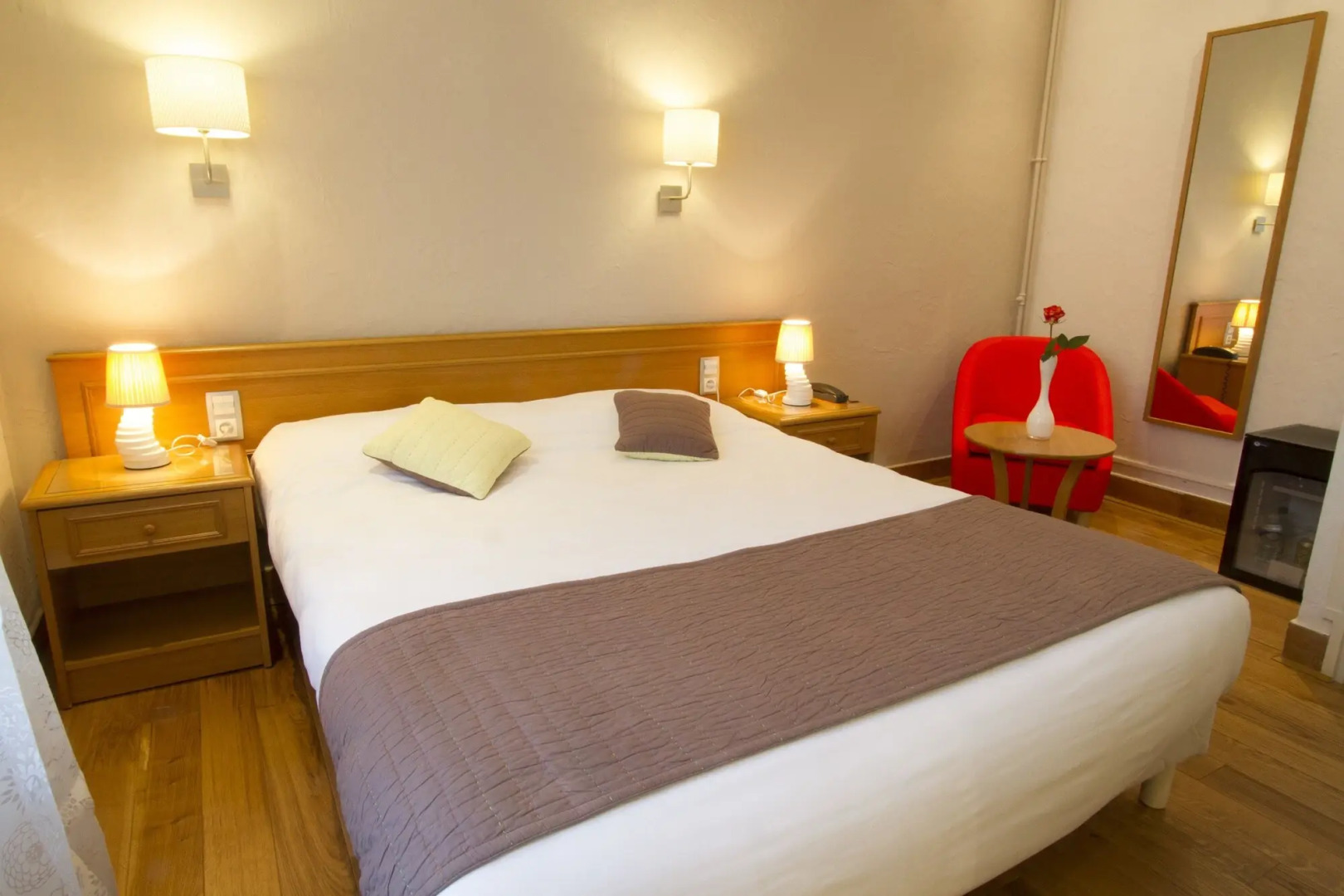 Brit Hotel Roanne - Le Grand Hotel