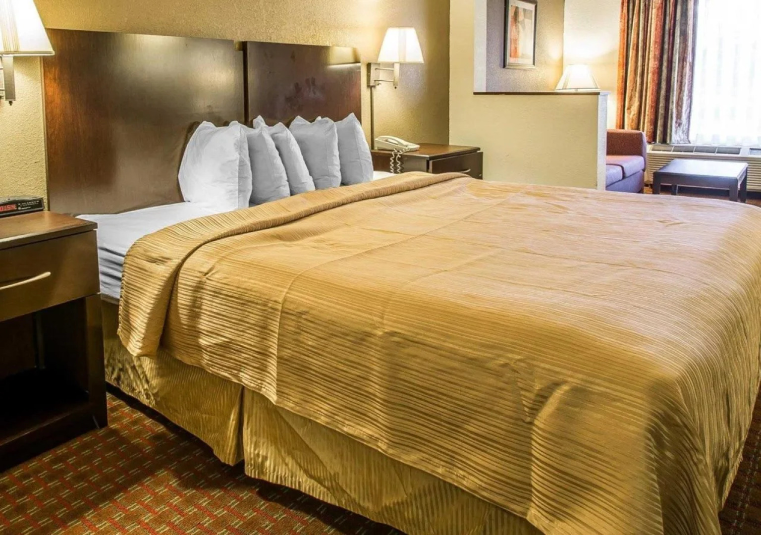 Quality Inn & Suites near Panama City Beach