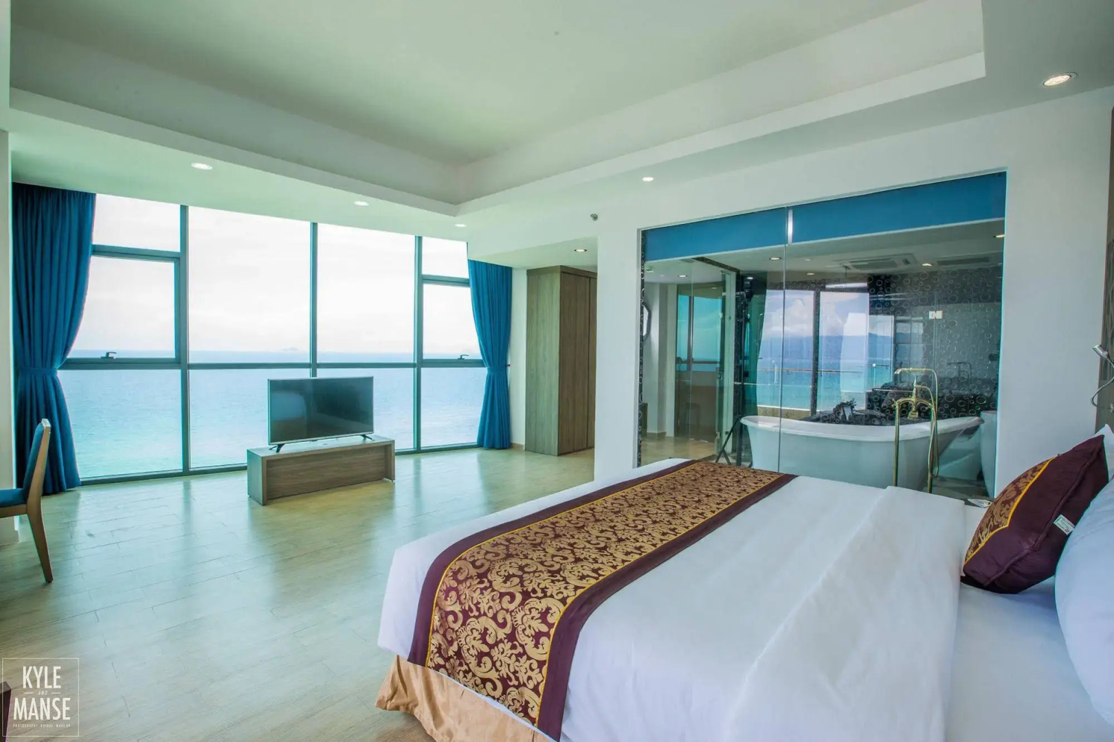 Golden Peak Resort & Spa