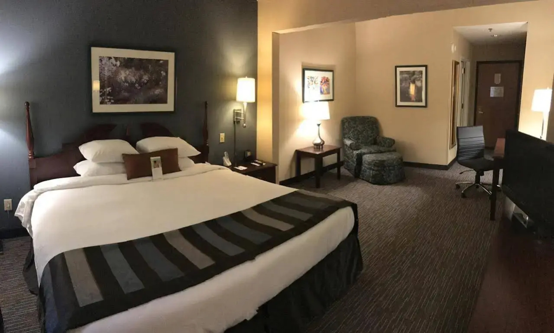 Holiday Inn Allentown-Bethlehem by IHG