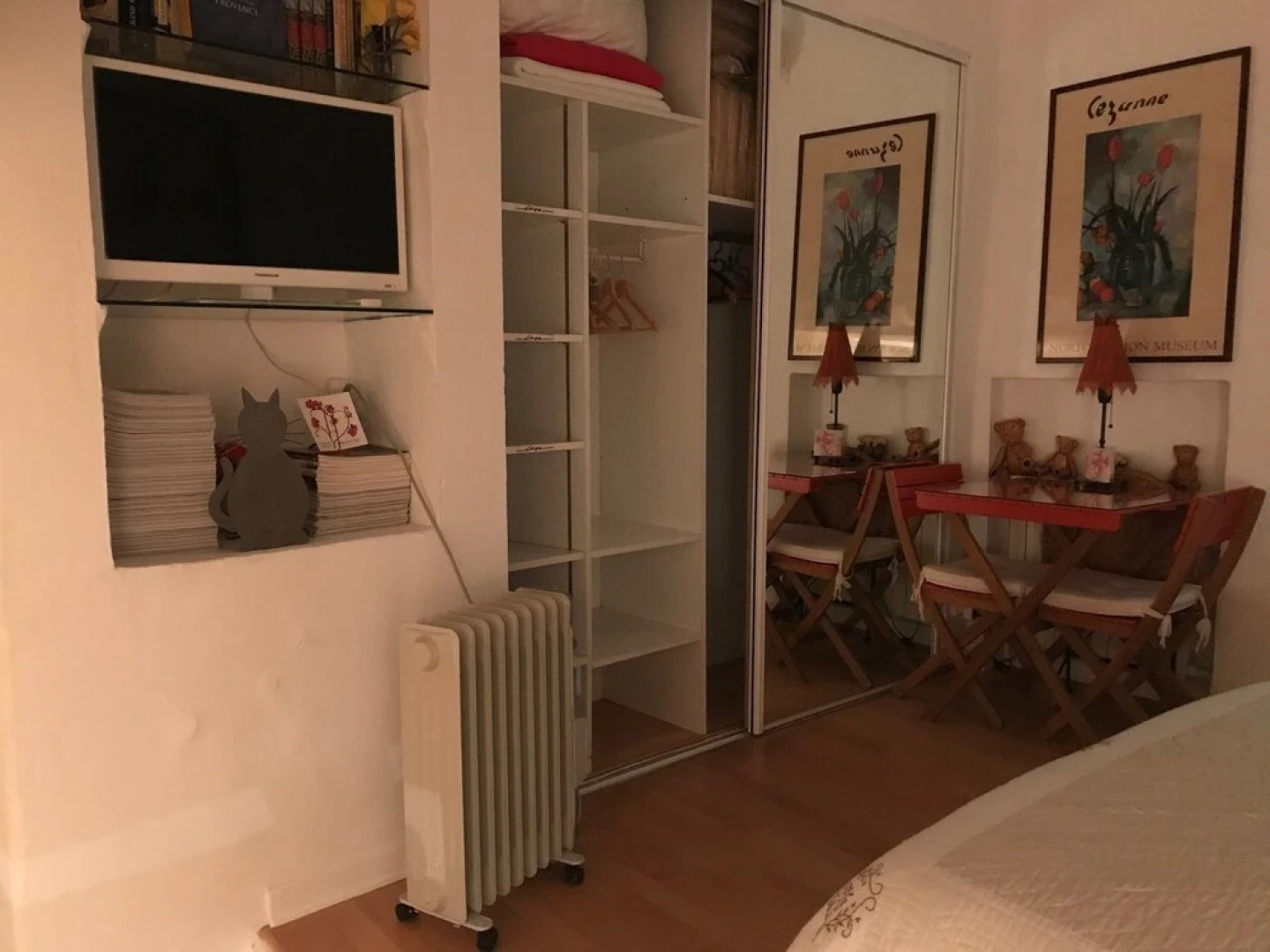 Chambre de Charme et Patio Fleuri