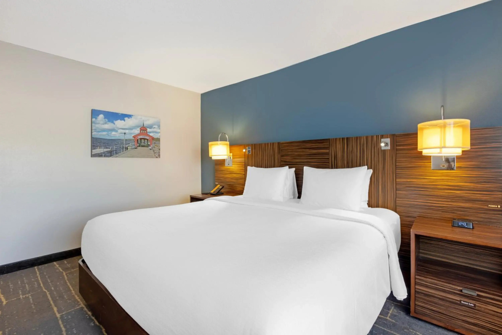 The Lux Hotel & Conference Center, an Ascend Collection Hotel