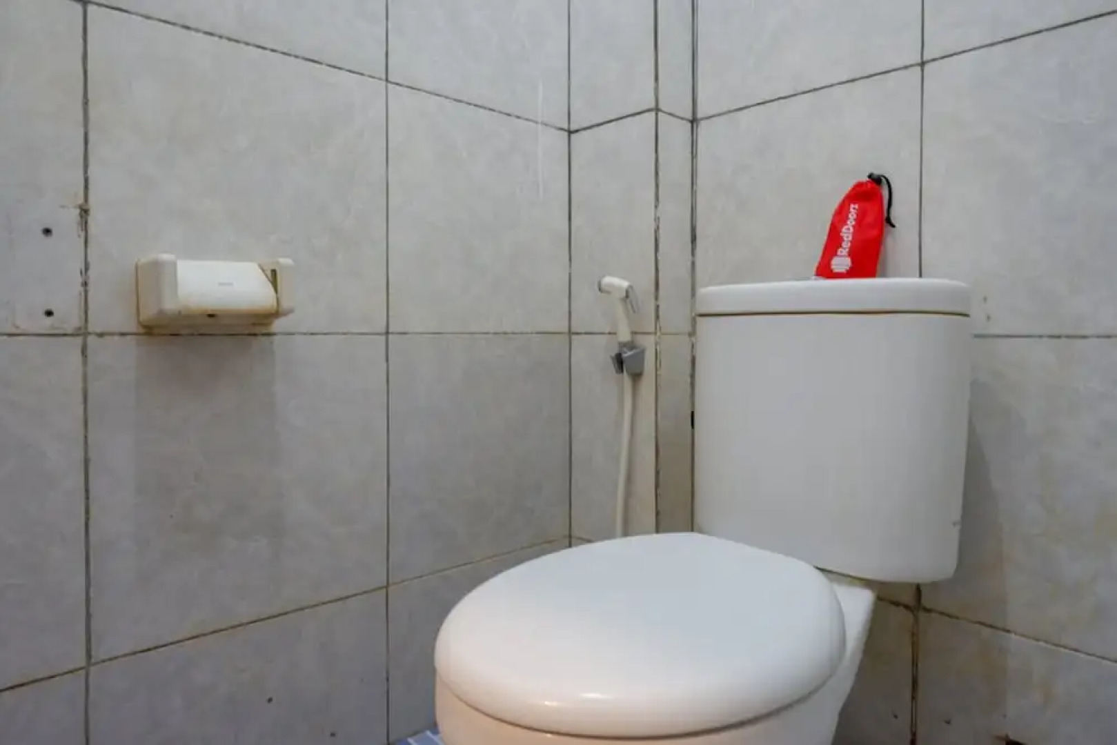 RedDoorz Syariah @ Hotel Wisma Indonesia Kendari