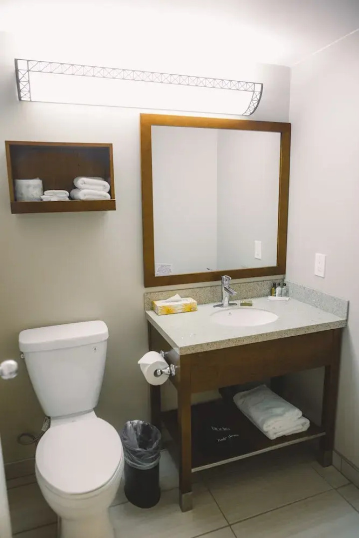 Elkhorn Resort, Spa, and Conference Centre