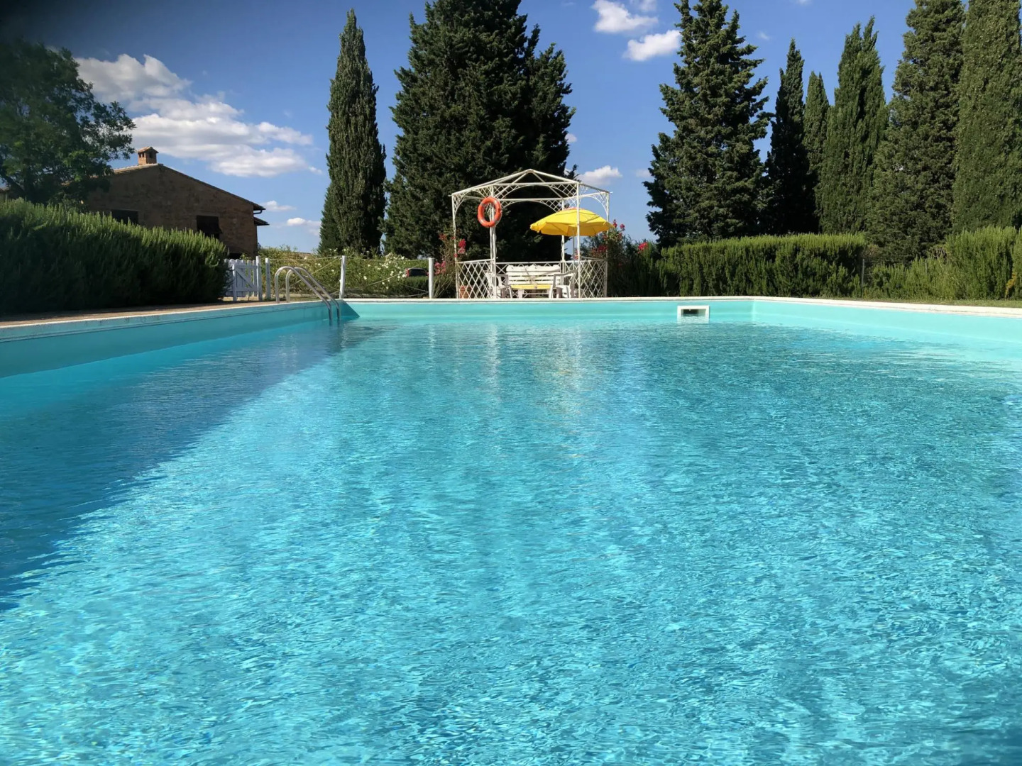 Montaione Oasis: Shared Villa