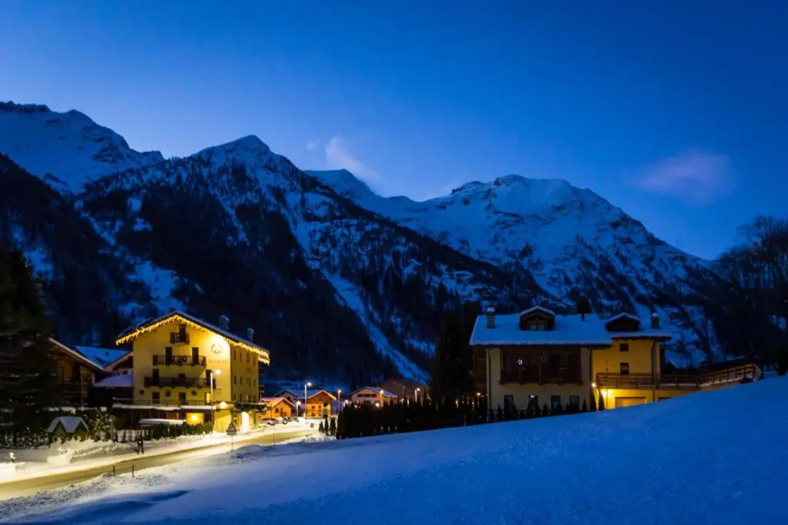 Hotel Lyshaus di Gressoney Saint Jean