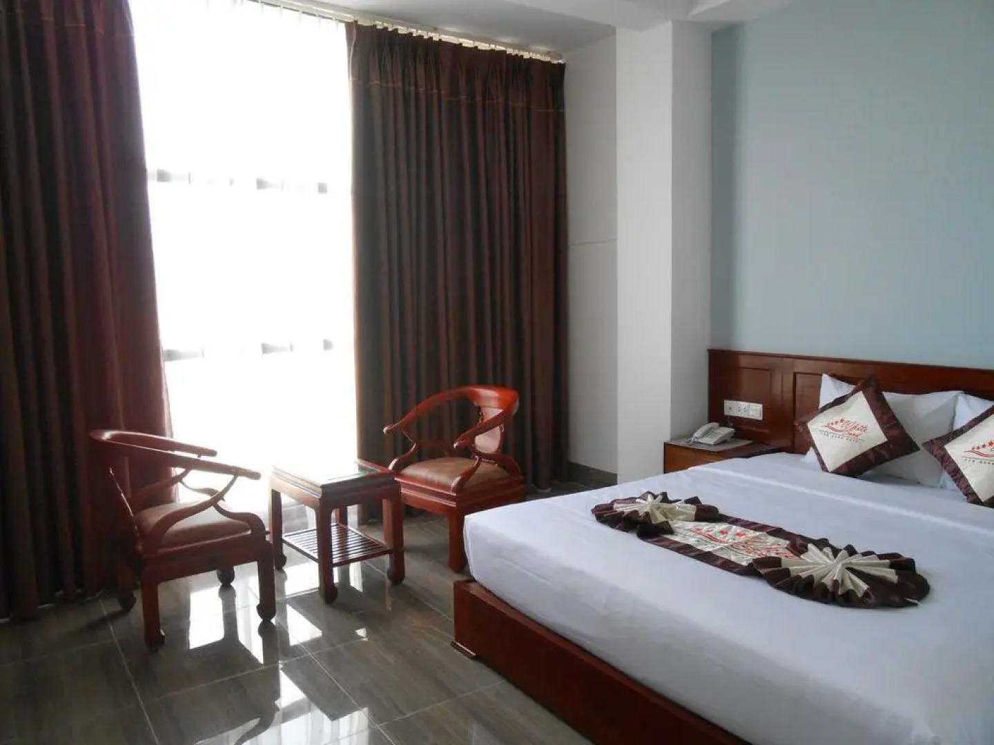 White Sand Cam Ranh Hotel