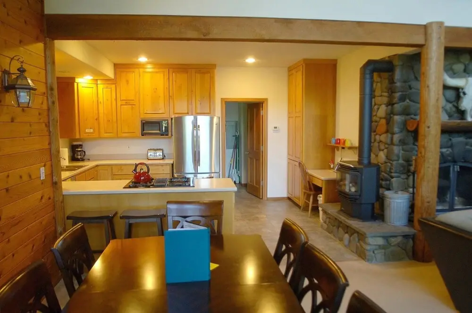 Silver Lake #7 - Unsurpassed Lakefront Views From This Spectacular Pet-friendly