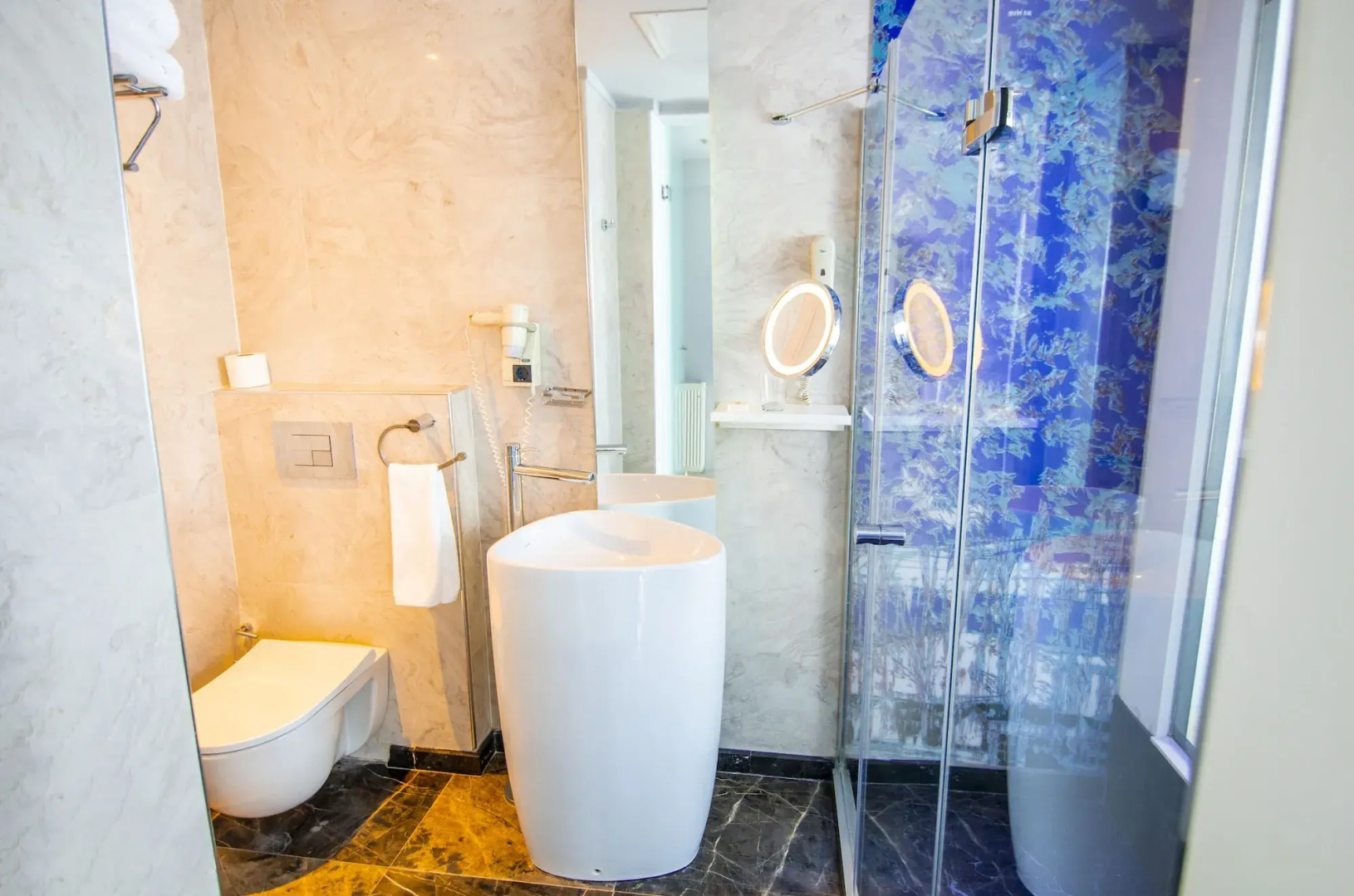 Venn Boutique Hotel - Boutique Class